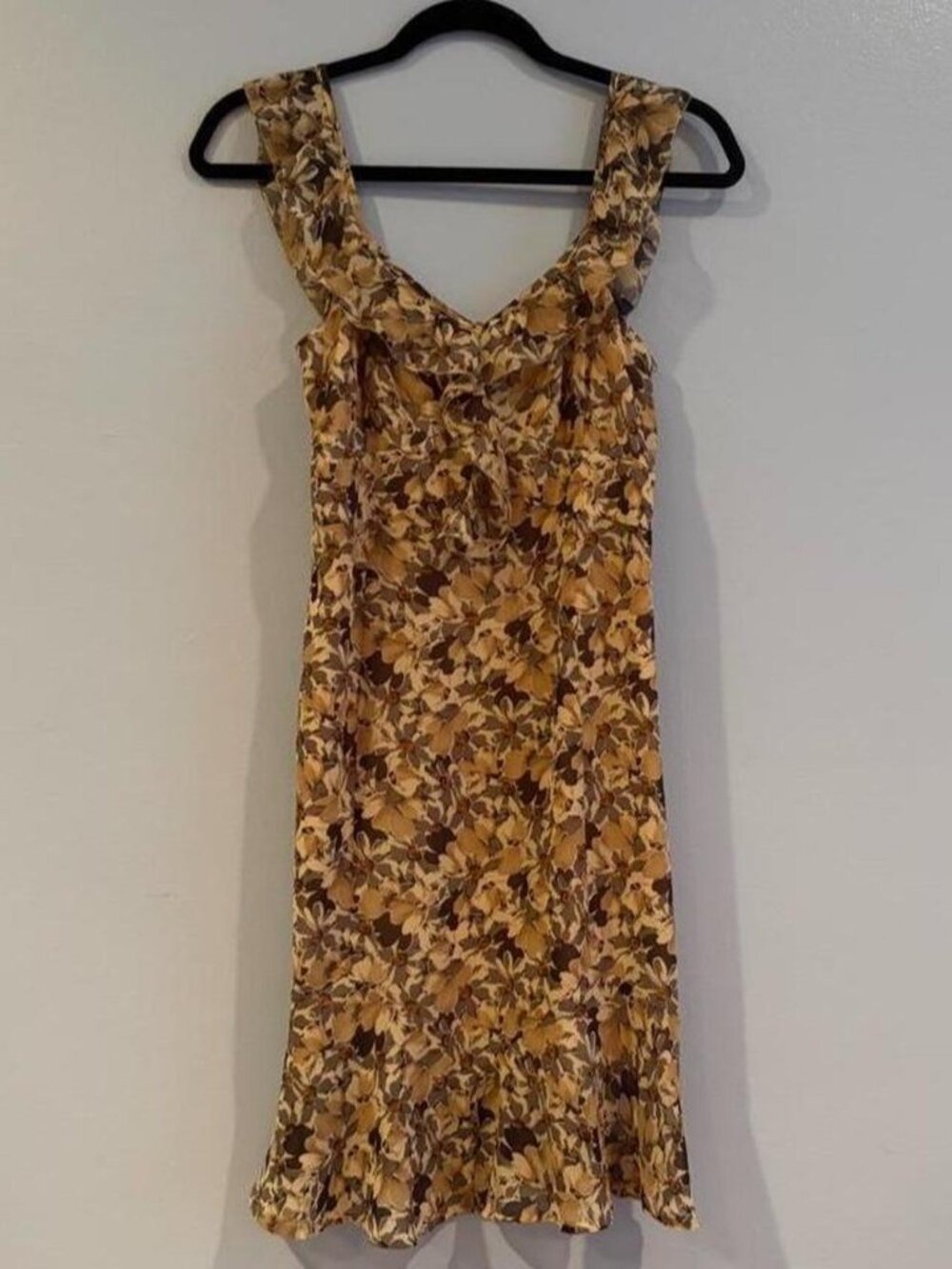 LOFT Vintage Floral Dress w/ Flutter Sleeves